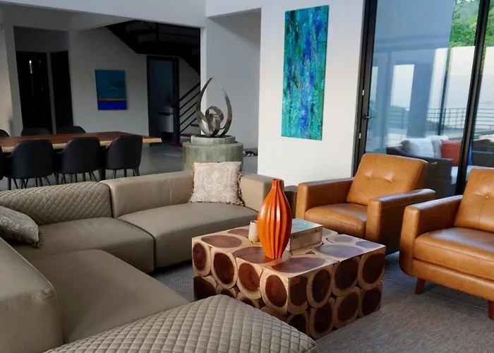 Casa De Iluminacion - Gorgeous 5-br Oceanview With Private Infinity Pool Villa