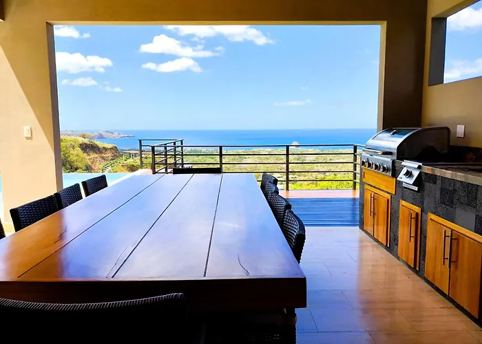 Casa De Iluminacion - Gorgeous 5-br Oceanview With Private Infinity Pool Pousada *