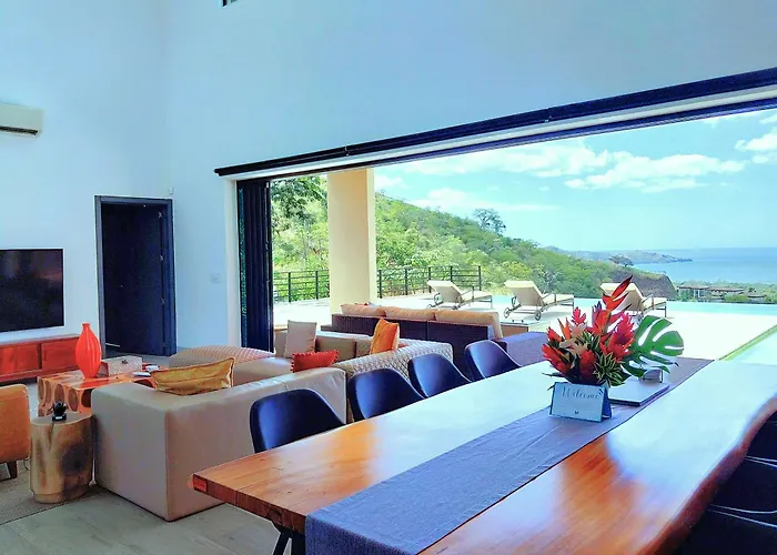 Casa De Iluminacion - Gorgeous 5-br Oceanview With Private Infinity Pool *